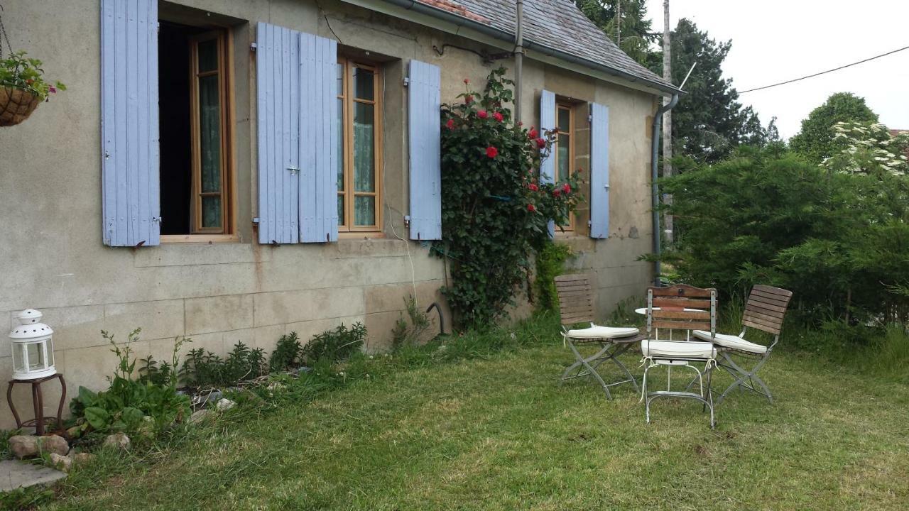 Le Petit Savriere B&B Tronget エクステリア 写真